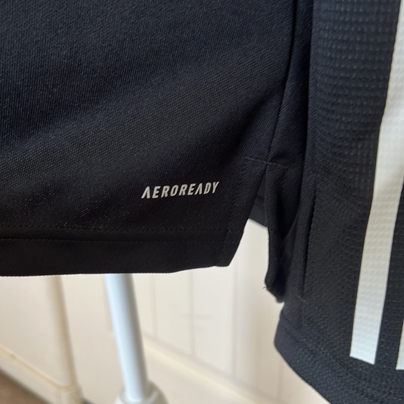 Adidas AEROREADY WARM QUARTER-ZIP TRAINING TOP in L - Picture 3 of 7